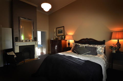 Clement House - Accommodation NSW 2