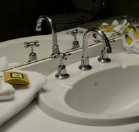 Club Inn Motel - Accommodation NSW