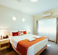 Club Motor Inn - Accommodation NSW
