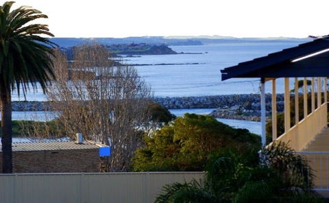 Coastal Comfort Motel - Accommodation NSW 2