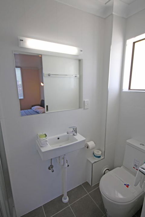 Coffs Harbour Beach Escape - Accommodation NSW 3