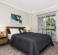 Colin Street Apartment - Accommodation NSW