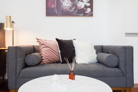 Comfortable Renovated Studio Close To City - Accommodation NSW 2