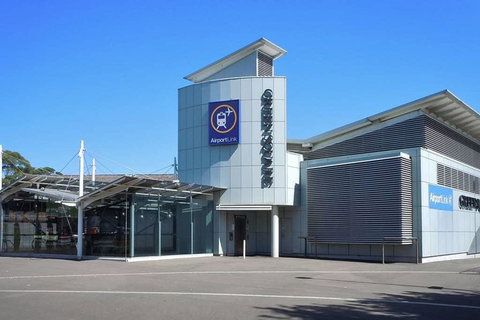 Convenient & Cozy 1BR Next To Mall. 10 Min To CBD - Accommodation NSW 1