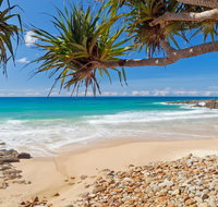 Coolum Classic Beach Shack - Pet Friendly - Accommodation NSW