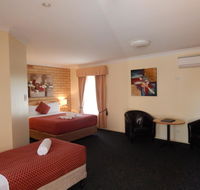 Cotswold Motor Inn - Accommodation NSW