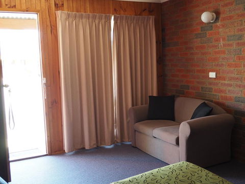 Country Road Motel St Arnaud - Accommodation NSW 3