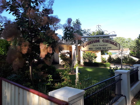 Courtsidecottage Bed And Breakfast - Accommodation NSW 3