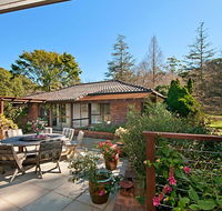Craigdarroch Courtyard Cottage 22 Bartle Road - Accommodation NSW