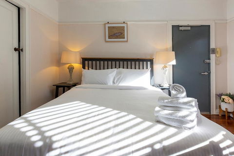 DARLINGHURST STUDIO // SHARED ROOFTOP SPACE - Accommodation NSW 3