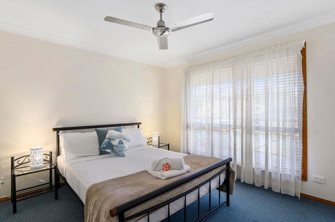 Dolphin Sands Holiday Cabins - Accommodation NSW 0