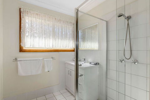 Dolphin Sands Holiday Cabins - Accommodation NSW 3