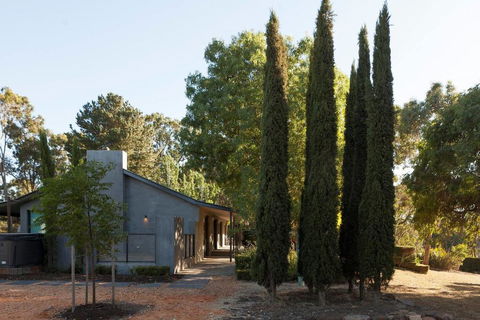 East Wing - Accommodation NSW 0