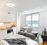Elegantly Styled Studio In Stunning Glebe Estate - Accommodation NSW