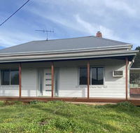 Ellalong Lagoon Home with a view - Accommodation NSW