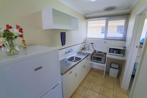 Emu Point Motel - Accommodation NSW 2