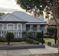 Essendon - home away from home - Accommodation NSW