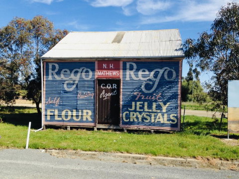 Eureka Hotel / Rainbow Brewery - Accommodation NSW 2