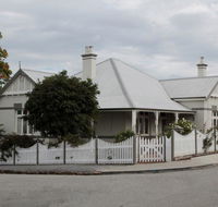 Evelyn House - Accommodation NSW