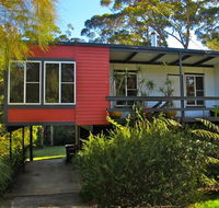 Finisterre Beach House - Accommodation NSW
