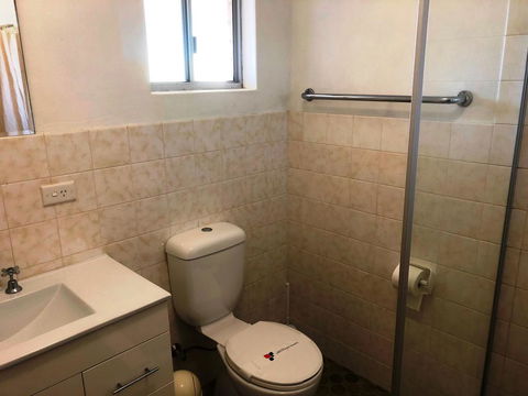 Flat 2 - 3 Bay Lane - Accommodation NSW 2