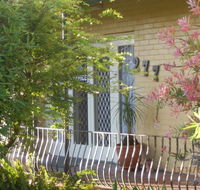 Flying Spur Motel - Accommodation NSW