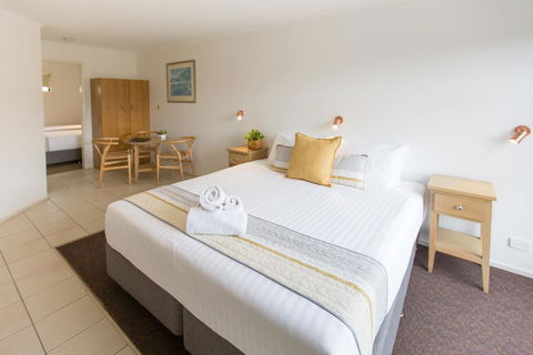 Fox On The Run - Motel Kilmore - Accommodation NSW 2