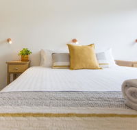 Fox on the Run - Motel Kilmore - Accommodation NSW