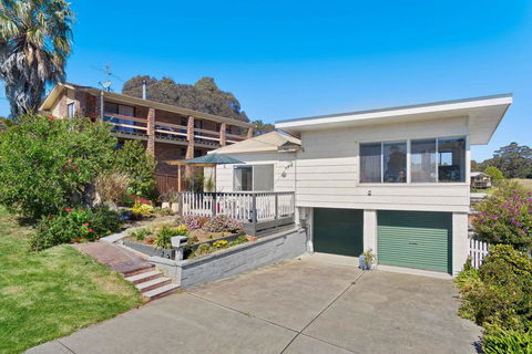 Frangipani Cottage Narooma - Accommodation NSW 3