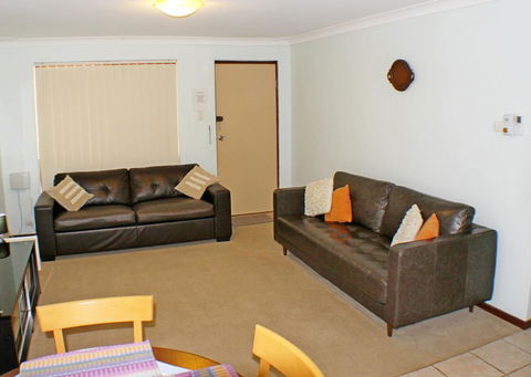 Geraldton Holiday Unit - Accommodation NSW 1