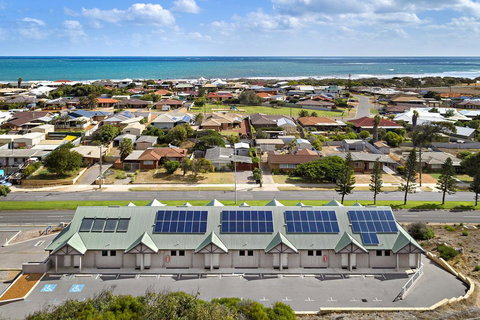 Geraldton Motor Inn - Accommodation NSW 1