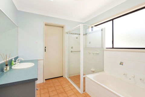 Getaway South Coast - Holiday House With Pool - Accommodation NSW 2