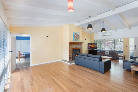 Getaway South Coast - Holiday House With Pool - Accommodation NSW 3
