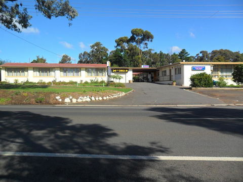 Golden Hills Motel - Accommodation NSW 1