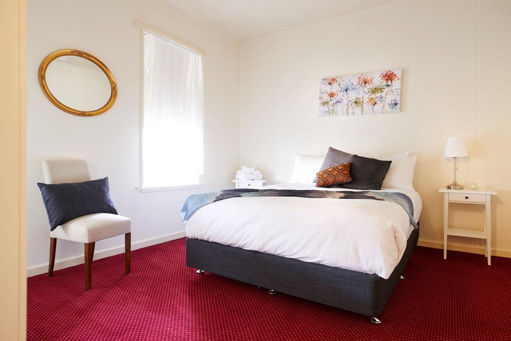 Glenburn VIC Accommodation NSW