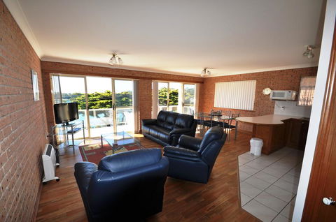 Grand Pacific 1 - Unit 4 - Accommodation NSW 2