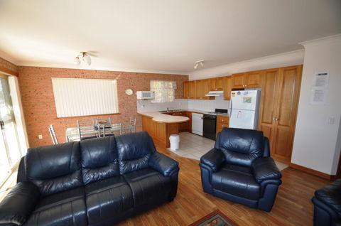 Grand Pacific 1 - Unit 4 - Accommodation NSW 3