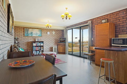 Grandview Apartment - Ocean Views - Accommodation NSW 2