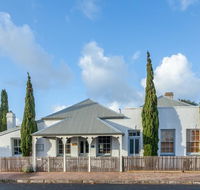 Grey Masts Robe - Accommodation NSW