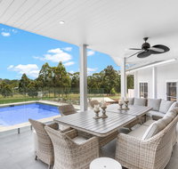 Hamptons on Figtree - Accommodation NSW