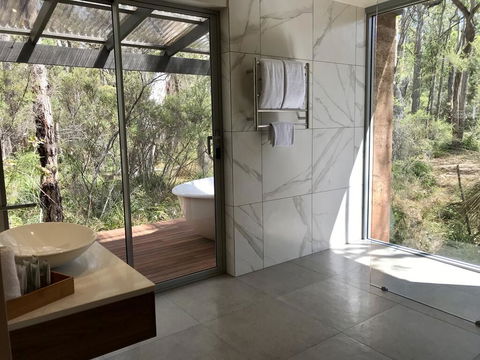 Hidden Valley Forest Retreat - Accommodation NSW 2