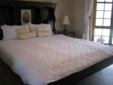 Hill Top Country Guest House - Accommodation NSW 0