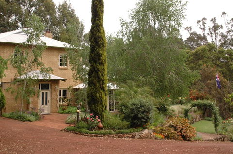 Holberry House - Accommodation NSW 1
