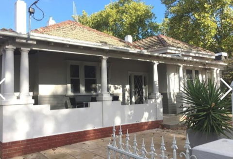 Home Away From Home - Accommodation NSW 0