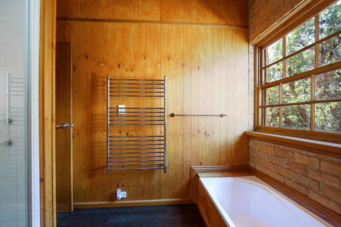 Honeysett Lodge - Accommodation NSW 3