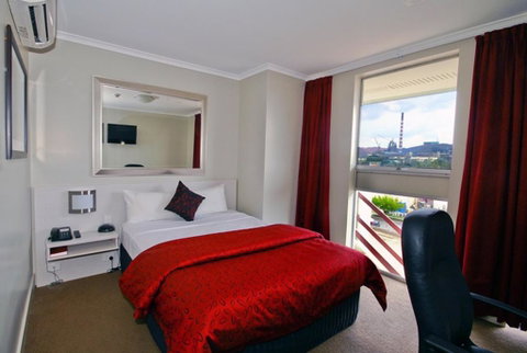 Isa Hotel - Accommodation NSW 1