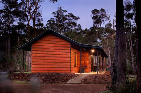 Island Brook Estate Winery And Chalets - Accommodation NSW 0