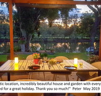 Januce - delightful river front house in Urunga