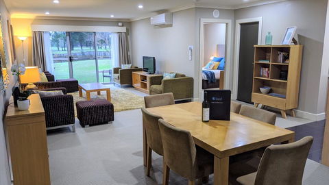 Jewel In The Crowne - Accommodation NSW 0