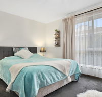Josie Villa - Beautiful West Burnie Long or short term - Accommodation NSW